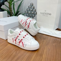 $102.00 USD Valentino Casual Shoes For Men #1173800