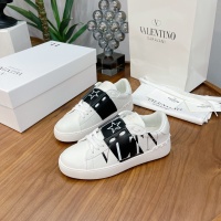 Valentino Casual Shoes For Men #1173811