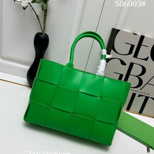 Replica Bottega Veneta BV AAA Quality Handbags For Women #1178849 $128.00 USD for Wholesale