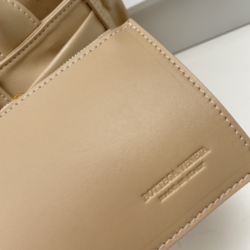 Replica Bottega Veneta BV AAA Quality Handbags For Women #1178865 $108.00 USD for Wholesale