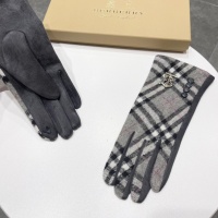 $40.00 USD Burberry Gloves For Women #1176962