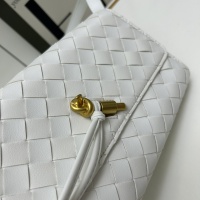 $88.00 USD Bottega Veneta BV AAA Quality Messenger Bags For Women #1178812