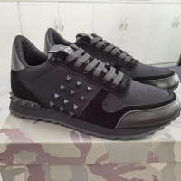 $85.00 USD Valentino Casual Shoes For Men #1179000