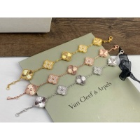 $34.00 USD Van Cleef & Arpels Bracelets For Women #1182984