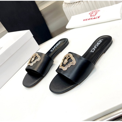 Versace Slippers For Women #1185139
