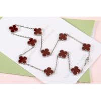 $48.00 USD Van Cleef & Arpels Necklaces For Women #1184911