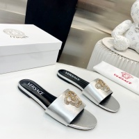 $80.00 USD Versace Slippers For Women #1185133
