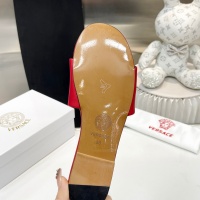 $80.00 USD Versace Slippers For Women #1185137