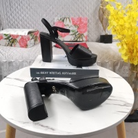 $145.00 USD Dolce & Gabbana D&G Sandal For Women #1185326