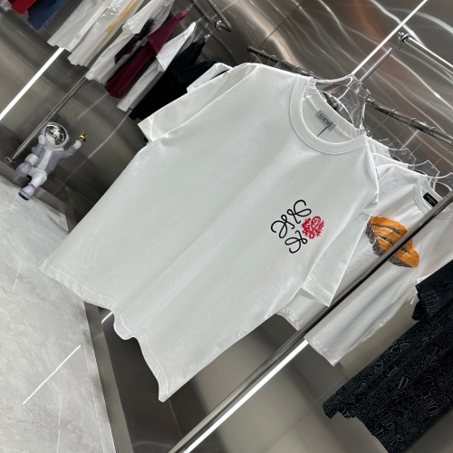 Replica LOEWE T-Shirts Short Sleeved For Unisex #1185952 $45.00 USD for Wholesale