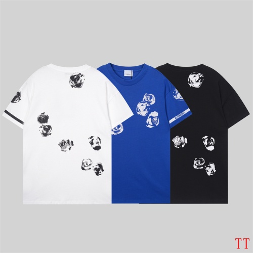 Replica Burberry T-Shirts Short Sleeved For Unisex #1193126 $32.00 USD for Wholesale