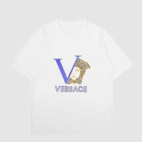Replica Versace T-Shirts Short Sleeved For Unisex #1195220, $27.00 USD, [ITEM#1195220], Replica Versace T-Shirts outlet from China