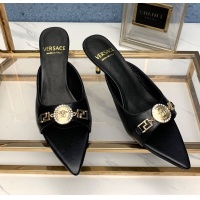 $80.00 USD Versace Slippers For Women #1185983