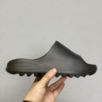 $42.00 USD Adidas Yeezy Slippers For Men #1186932