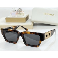 Versace AAA Quality Sunglasses #1187360