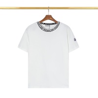 $25.00 USD Moncler T-Shirts Short Sleeved For Men #1189070