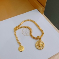 $40.00 USD Versace Bracelets #1189138