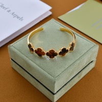 $22.00 USD Van Cleef & Arpels Bracelets For Women #1191509
