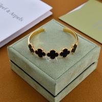 $22.00 USD Van Cleef & Arpels Bracelets For Women #1191512