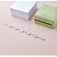 $22.00 USD Van Cleef & Arpels Bracelets For Women #1191559