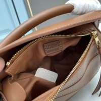 $115.00 USD LOEWE AAA Quality Messenger Bags For Women #1192001