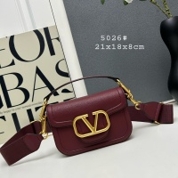 $98.00 USD Valentino AAA Quality Messenger Bags For Women #1192162