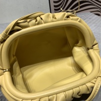 $96.00 USD Bottega Veneta BV AAA Quality Messenger Bags For Women #1193280