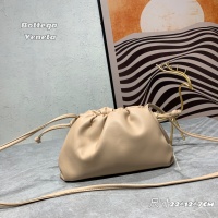 $96.00 USD Bottega Veneta BV AAA Quality Messenger Bags For Women #1193281