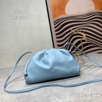 Bottega Veneta BV AAA Quality Messenger Bags For Women #1193291