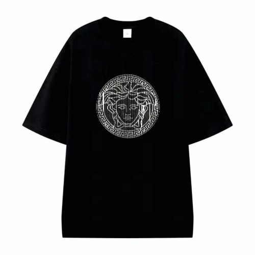 Replica Versace T-Shirts Short Sleeved For Unisex #1197833, $25.00 USD, [ITEM#1197833], Replica Versace T-Shirts outlet from China
