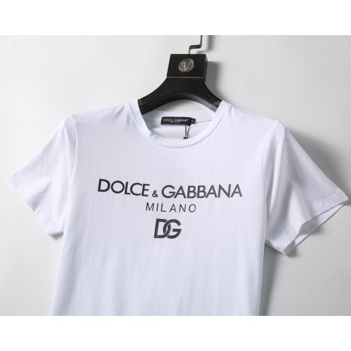 Replica Dolce & Gabbana D&G T-Shirts Short Sleeved For Men #1199847 $25.00 USD for Wholesale