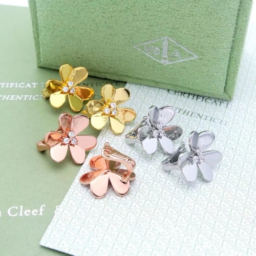 Replica Van Cleef & Arpels Earrings For Women #1204184 $27.00 USD for Wholesale