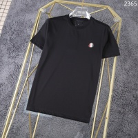 $32.00 USD Moncler T-Shirts Short Sleeved For Men #1199779