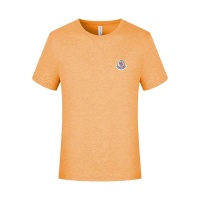 $27.00 USD Moncler T-Shirts Short Sleeved For Men #1199997
