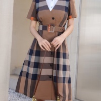 $105.00 USD Burberry Dresses Short Sleeved For Women #1201921