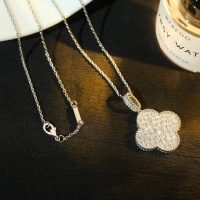 $45.00 USD Van Cleef & Arpels Necklaces For Women #1202941