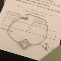 $25.00 USD Van Cleef & Arpels Bracelets For Women #1203531