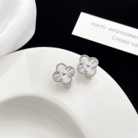 $56.00 USD Van Cleef & Arpels Earrings For Women #1203614