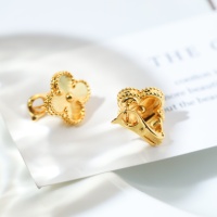 $56.00 USD Van Cleef & Arpels Earrings For Women #1203615