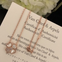 $32.00 USD Van Cleef & Arpels Necklaces For Women #1204110