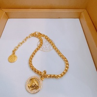 $40.00 USD Versace Bracelets #1204206