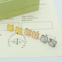 $25.00 USD Van Cleef & Arpels Earrings For Women #1204328