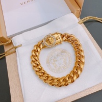 $60.00 USD Versace Bracelets #1204339
