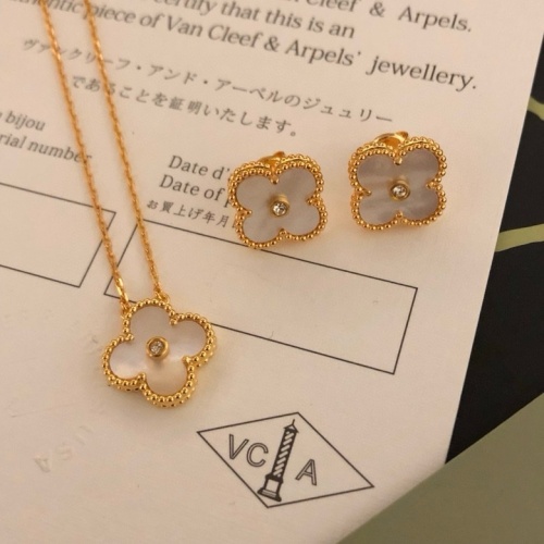 Replica Van Cleef &amp; Arpels Jewelry Set For Women #1204591, $45.00 USD, [ITEM#1204591], Replica Van Cleef &amp; Arpels Jewelry Set outlet from China