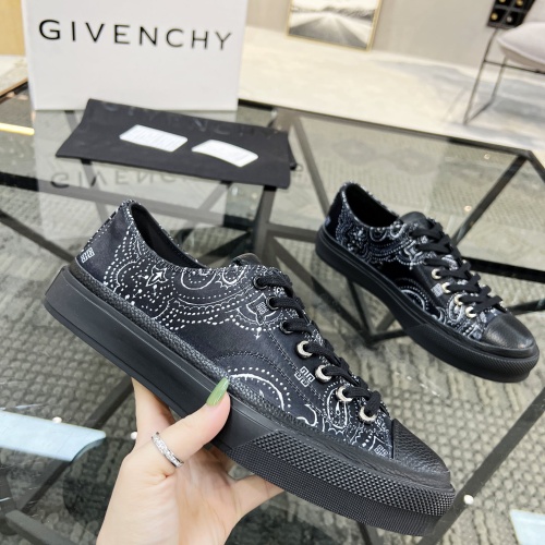 Replica Givenchy Casual Shoes For Men #1205382 $72.00 USD for Wholesale