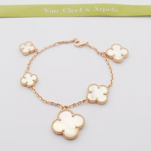 Replica Van Cleef &amp; Arpels Bracelets For Women #1205412, $32.00 USD, [ITEM#1205412], Replica Van Cleef &amp; Arpels Bracelets outlet from China