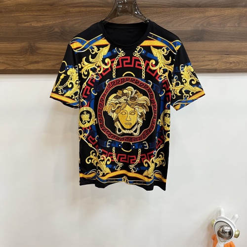Replica Versace T-Shirts Short Sleeved For Men #1205571, $82.00 USD, [ITEM#1205571], Replica Versace T-Shirts outlet from China