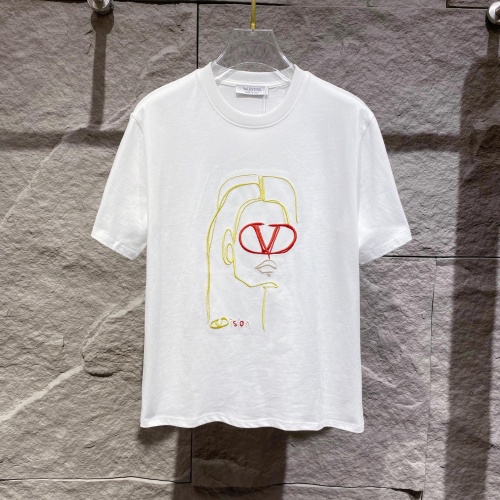 Replica Valentino T-Shirts Short Sleeved For Men #1206602, $68.00 USD, [ITEM#1206602], Replica Valentino T-Shirts outlet from China