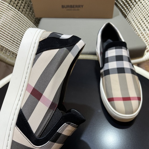 Replica Burberry Casual Shoes For Men #1208564 $98.00 USD for Wholesale