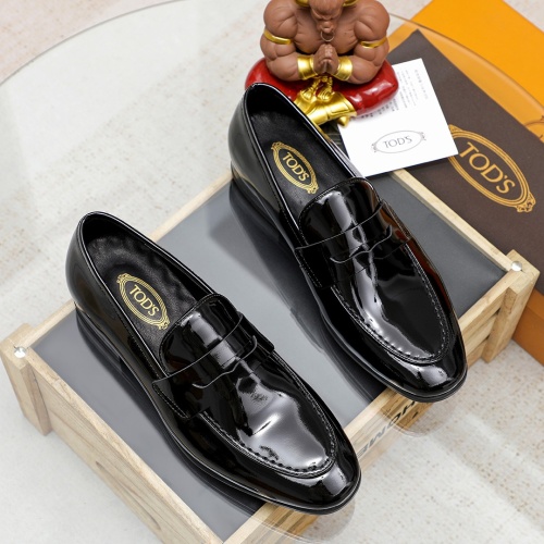 Replica TOD'S Oxfords Shoes For Men #1209654 $80.00 USD for Wholesale